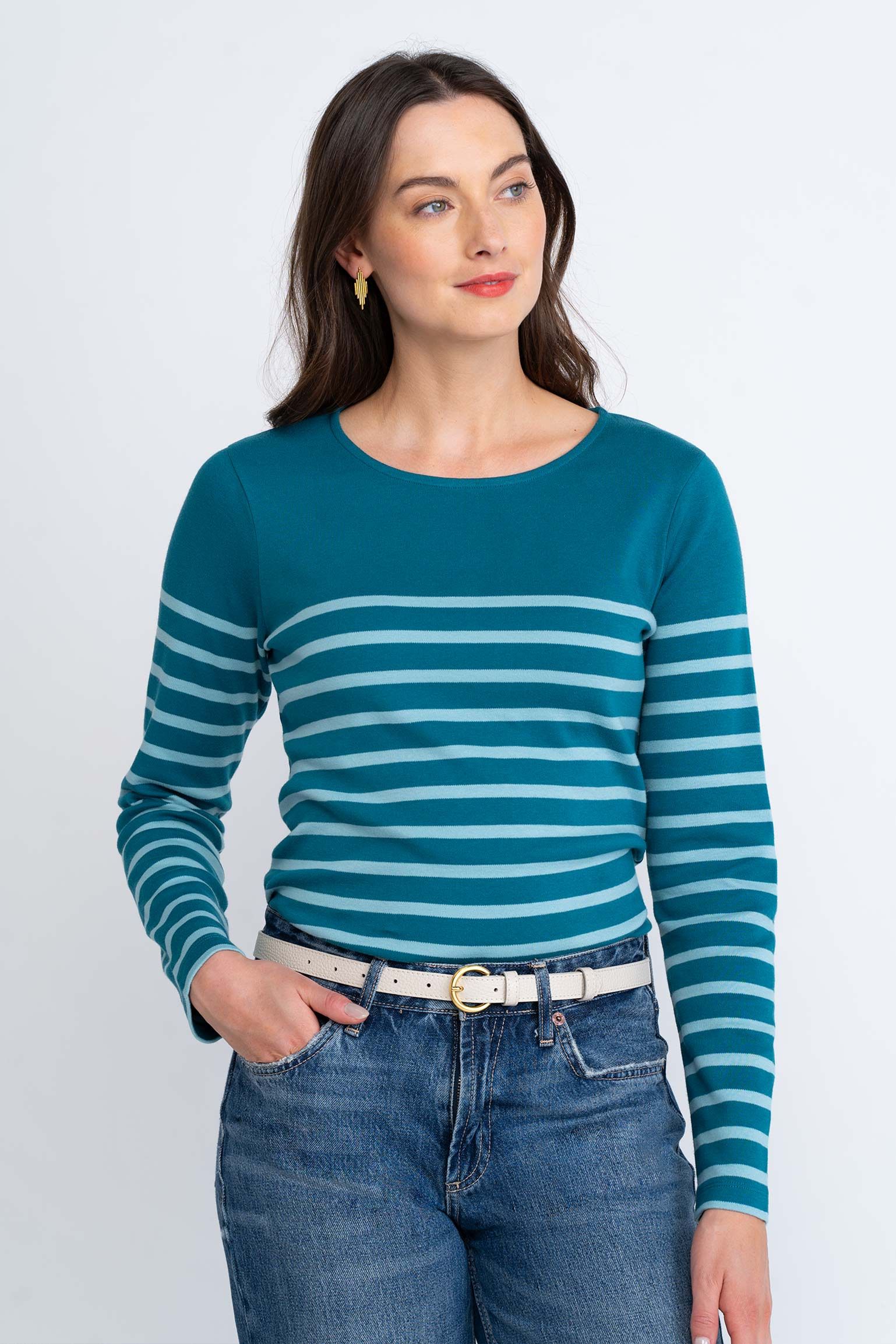 monaco_stripe_top_on_fig_deep_ocean_cameo_blue_a.jpg