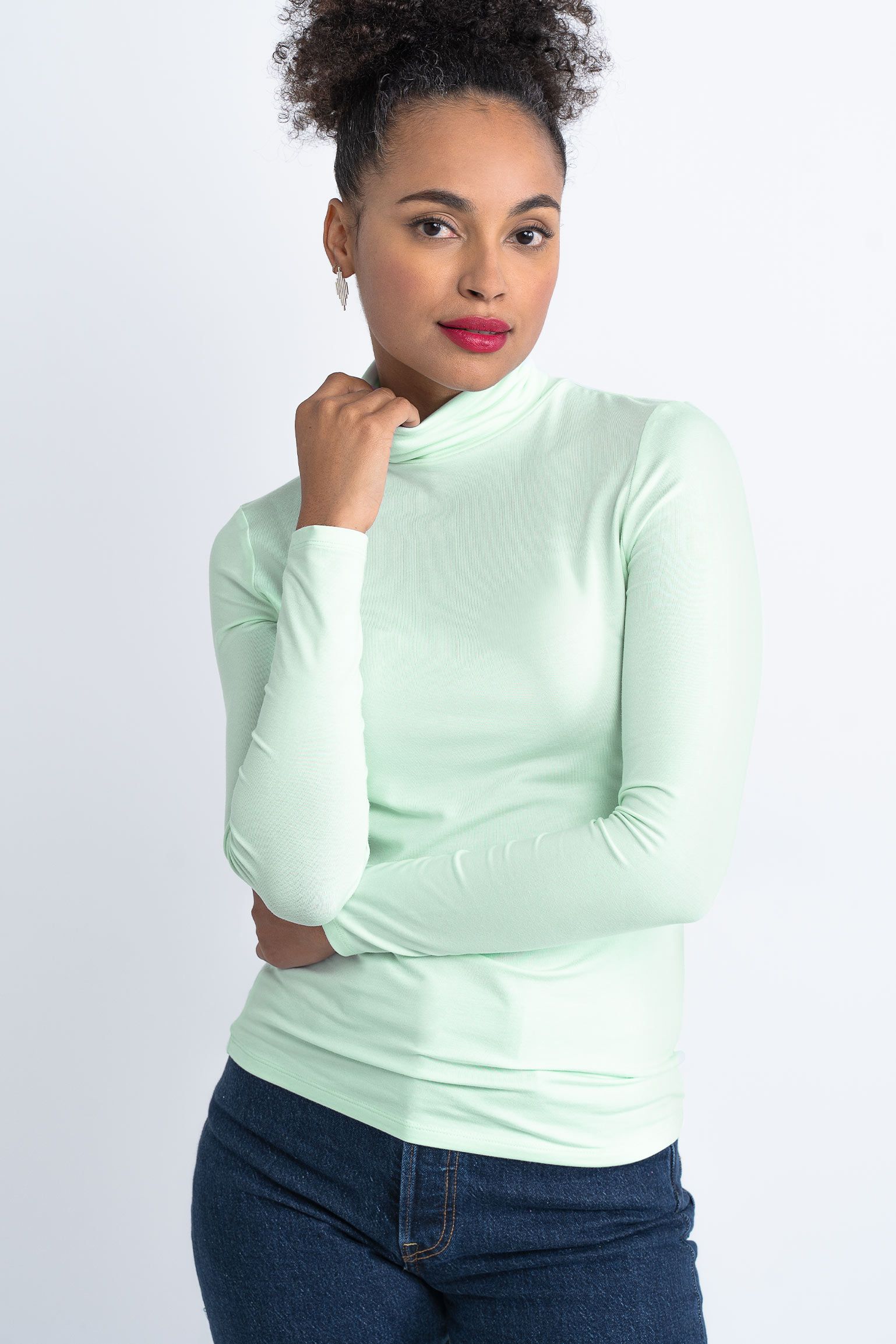 silky-roll-neck