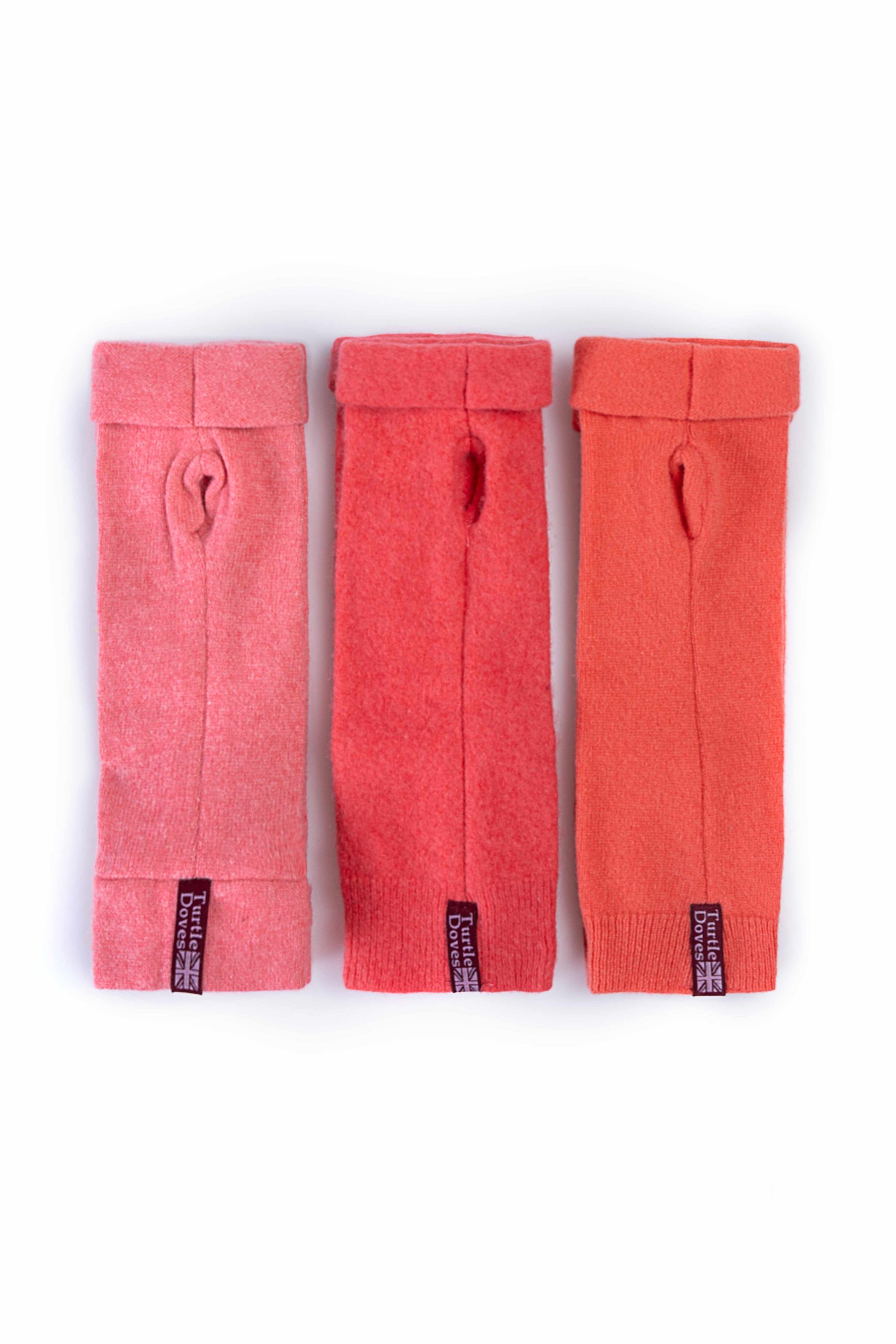 TD_Fingerless_Gloves_Warm_Spring_Coral_Flat.jpg