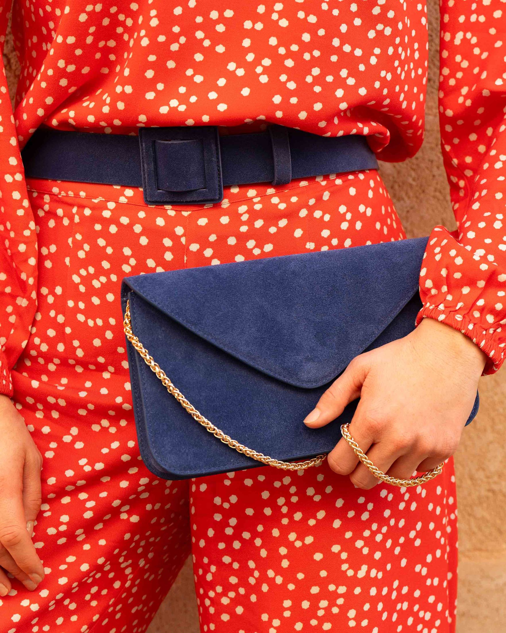 Emmy_Suede_Belt_On_Figure_limoges_blue_A.jpg