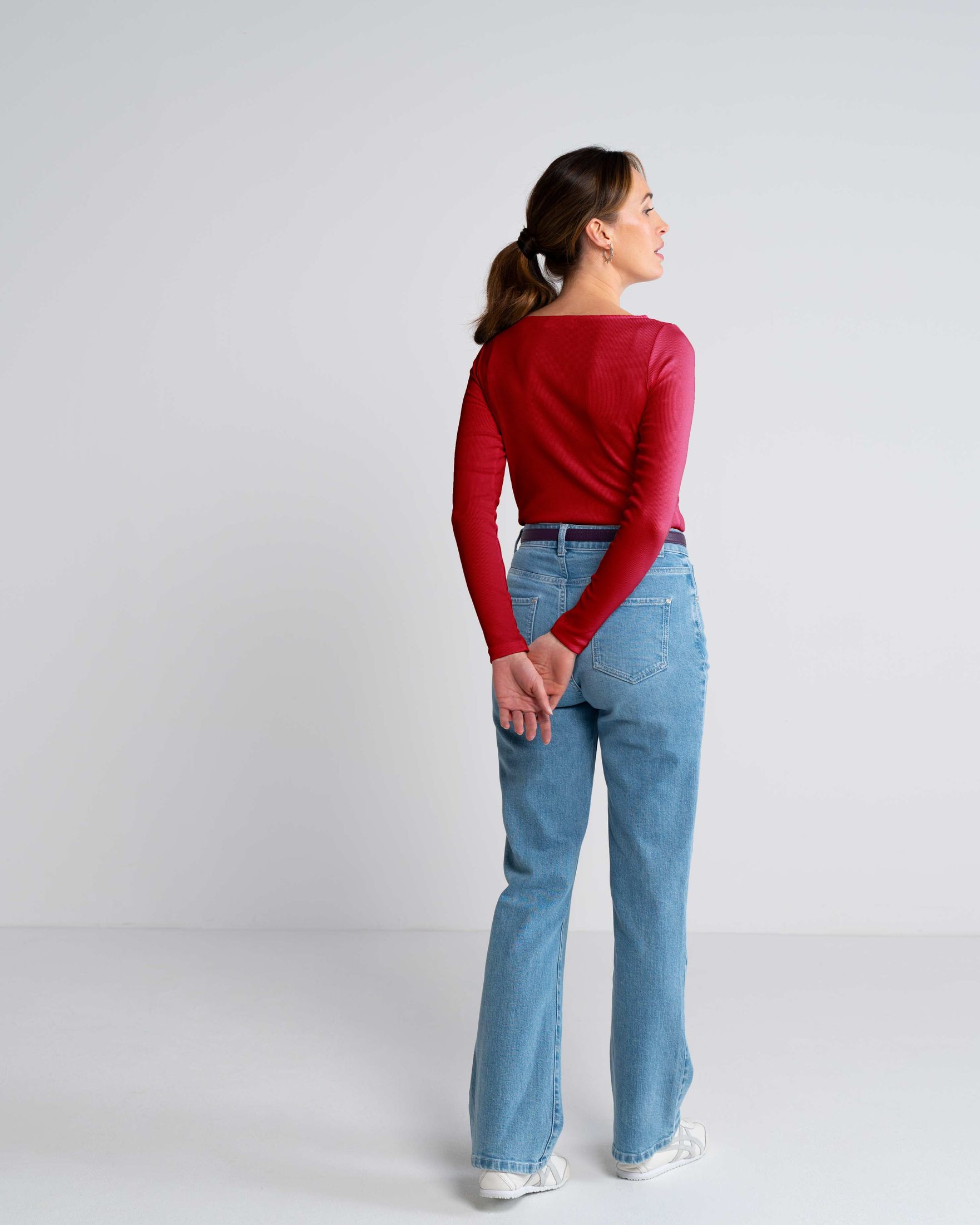Rib-Boat-Neck-on-fig-Cherry_A.jpg
