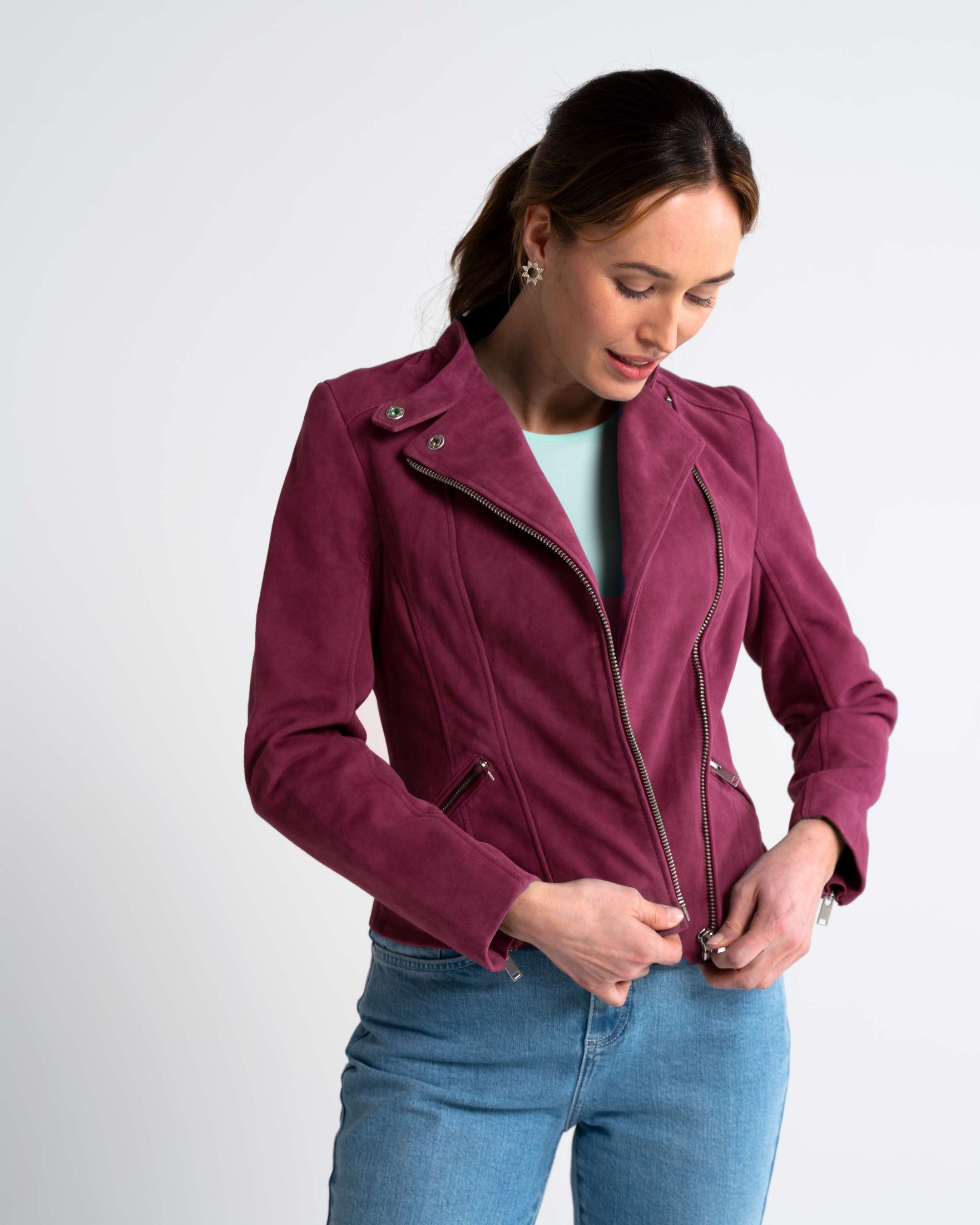 hudson_jacket_on_fig_Bordeaux-Blush-A.jpg