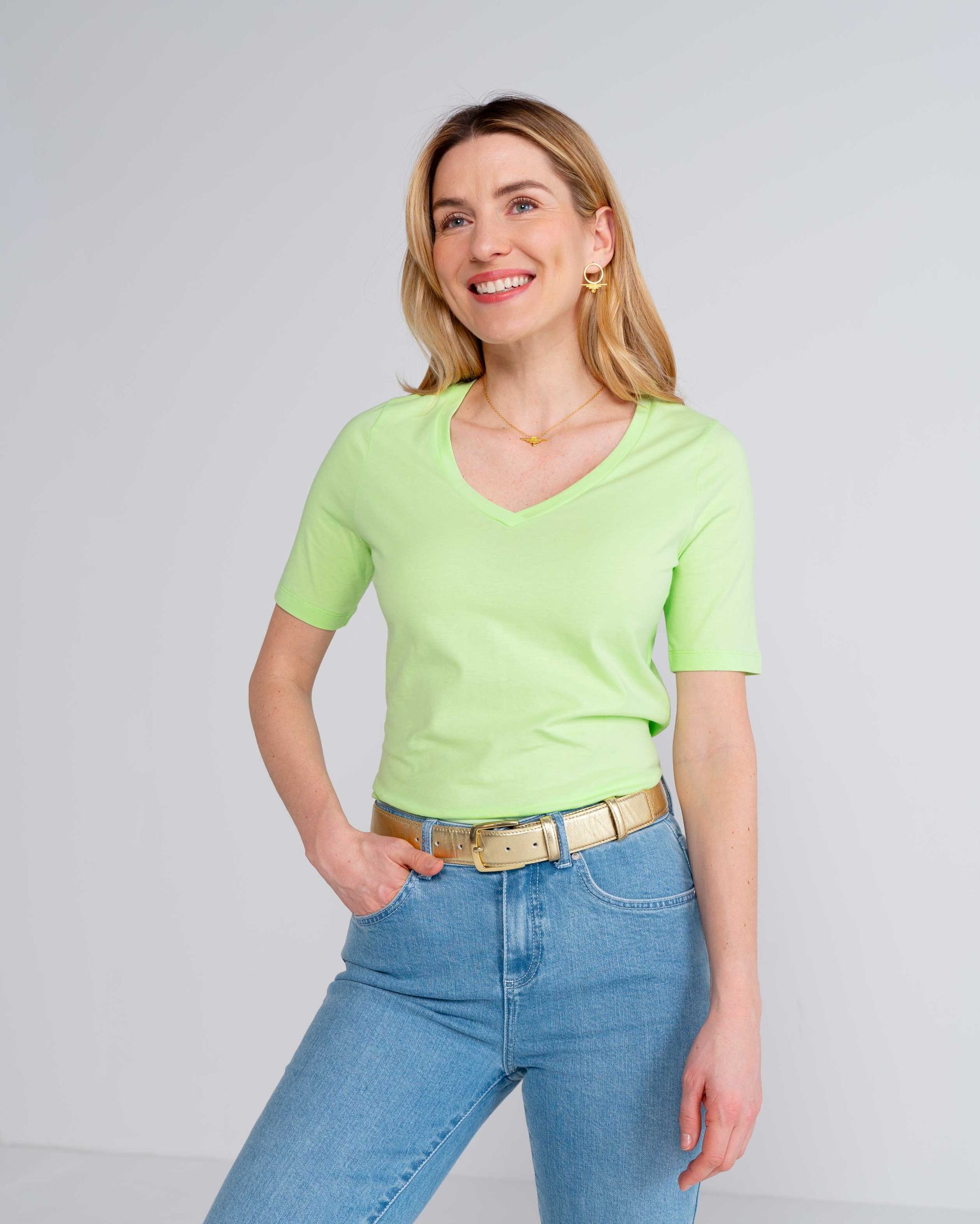 Lightweight Cotton V
