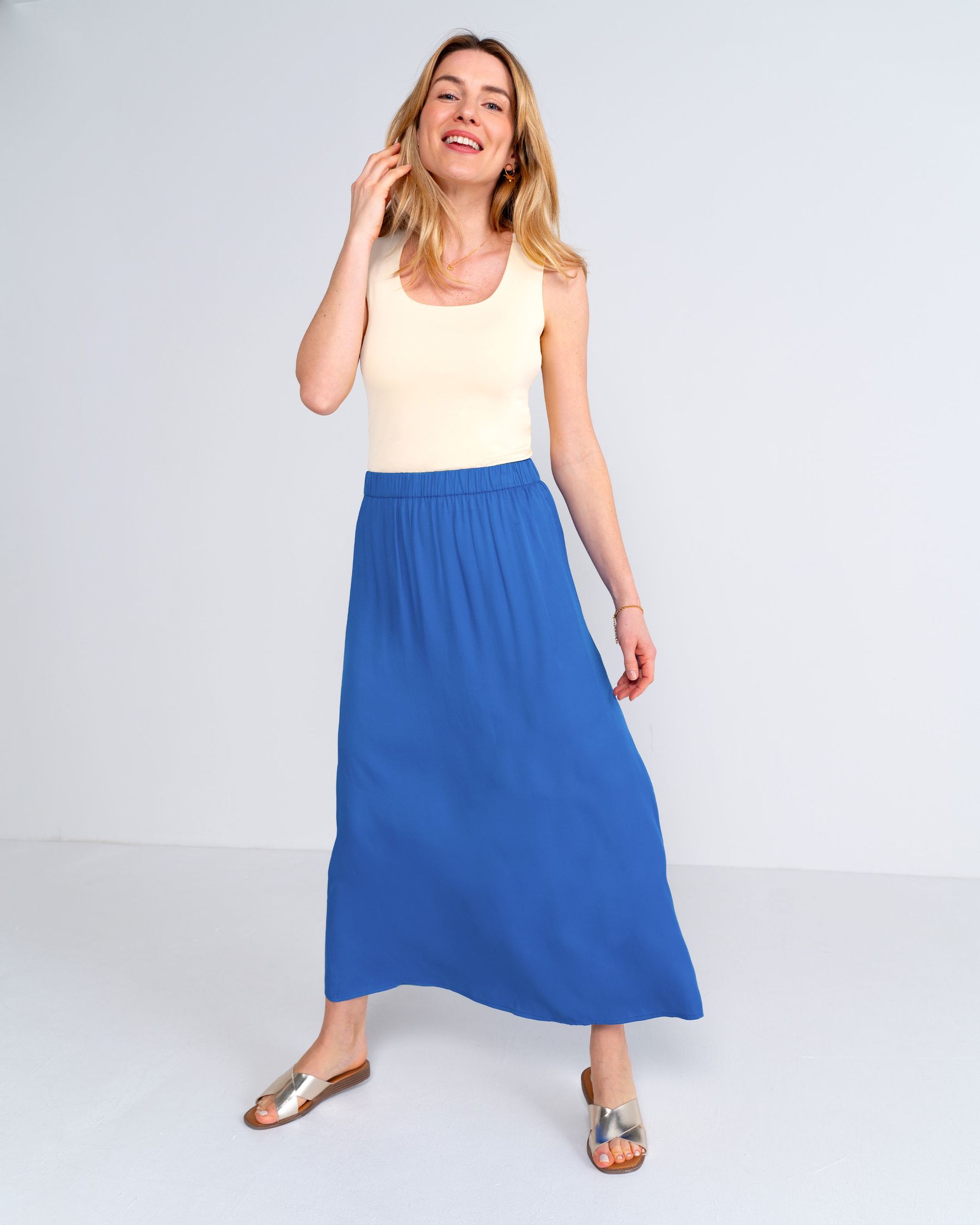 Selena_skirt_on_fig_periwinkle-b-edit.jpg