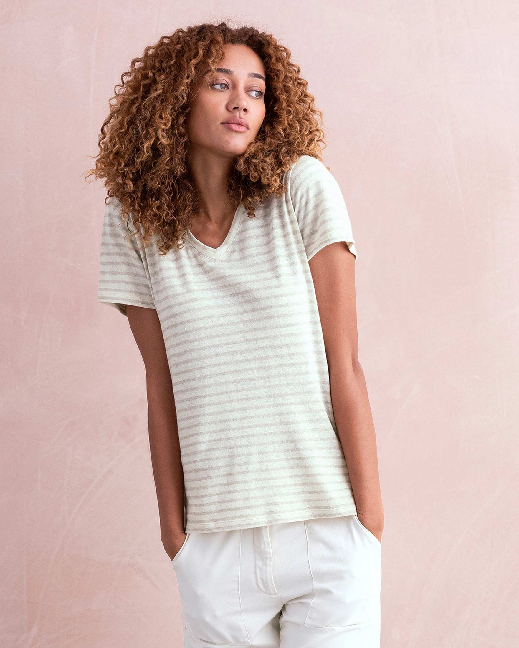 Celtic Linen Blend V Neck T-shirt