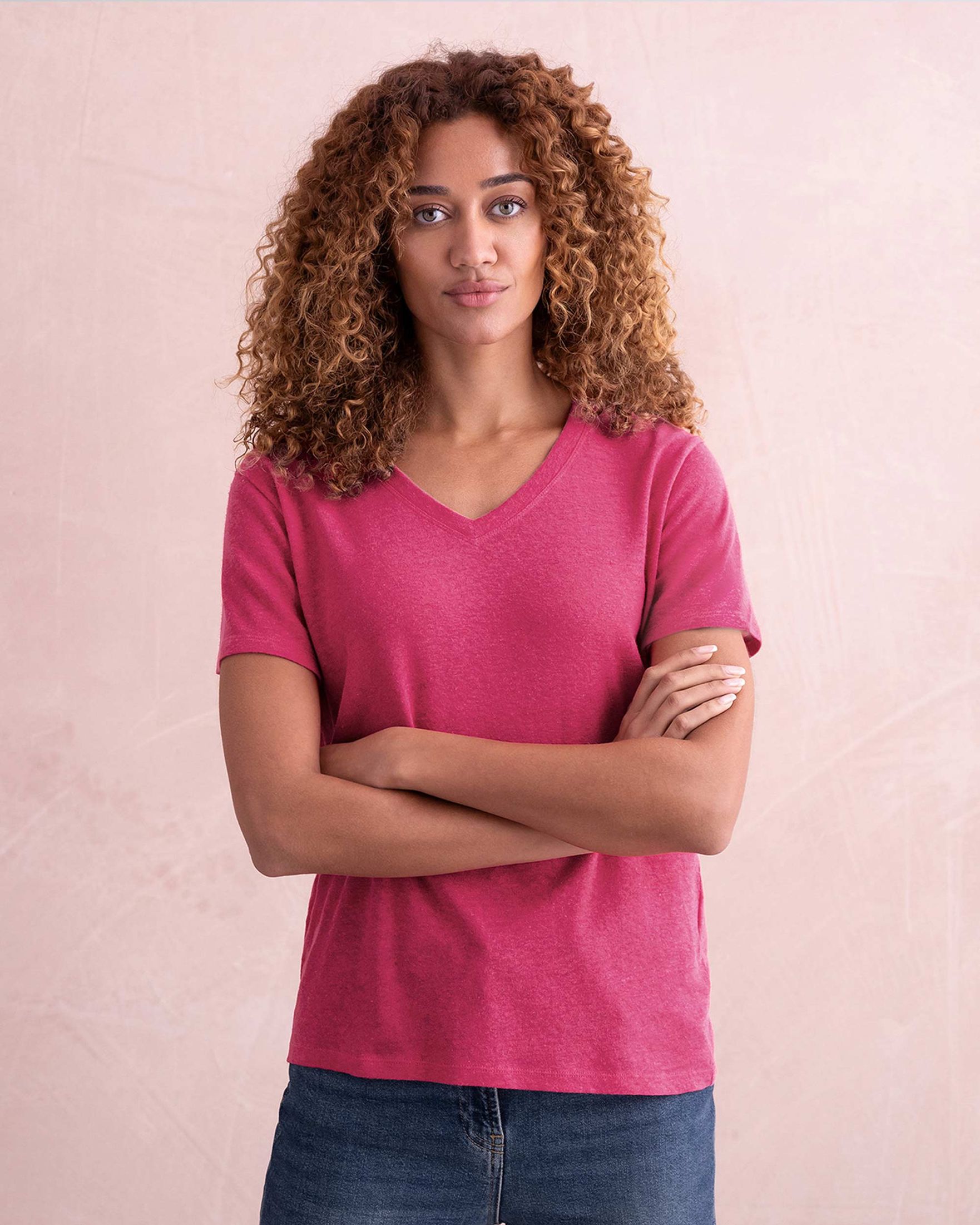 8421_linen_cotton_v_neck_t_shirt_raspberry-52_B.jpg