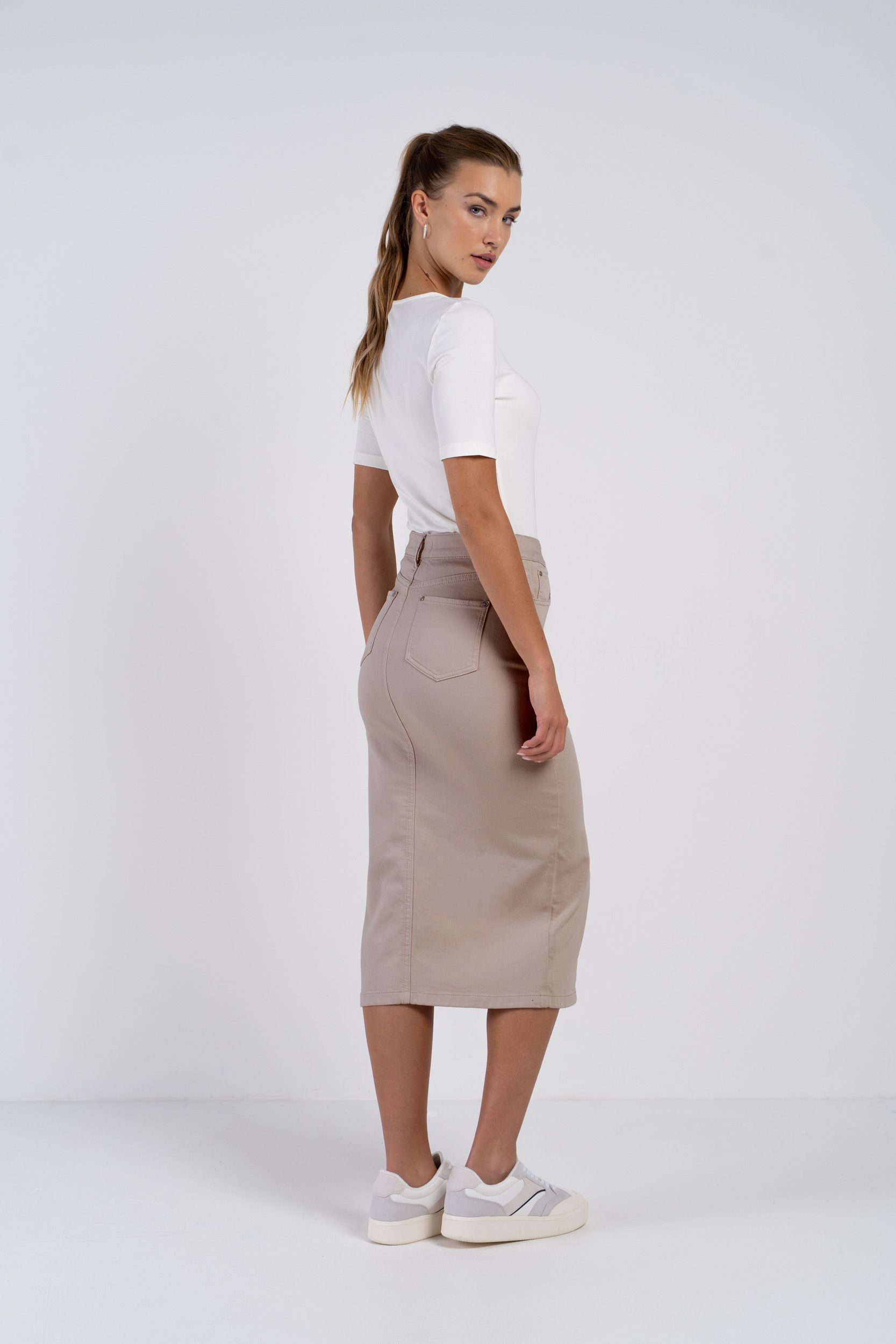70129615MSTN-Darla-Denim-Midi-Skirt-Ecom-Marble-Stone-Kettlewell-4.jpg