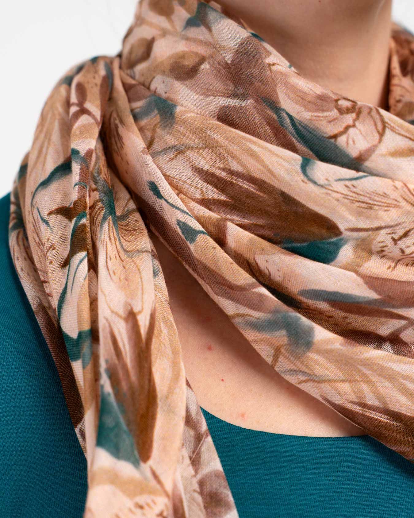 70131914HVFL-Evangeline-Floral-Square-Scarf-ecom-harvest-floral-kettlewell-5.jpg