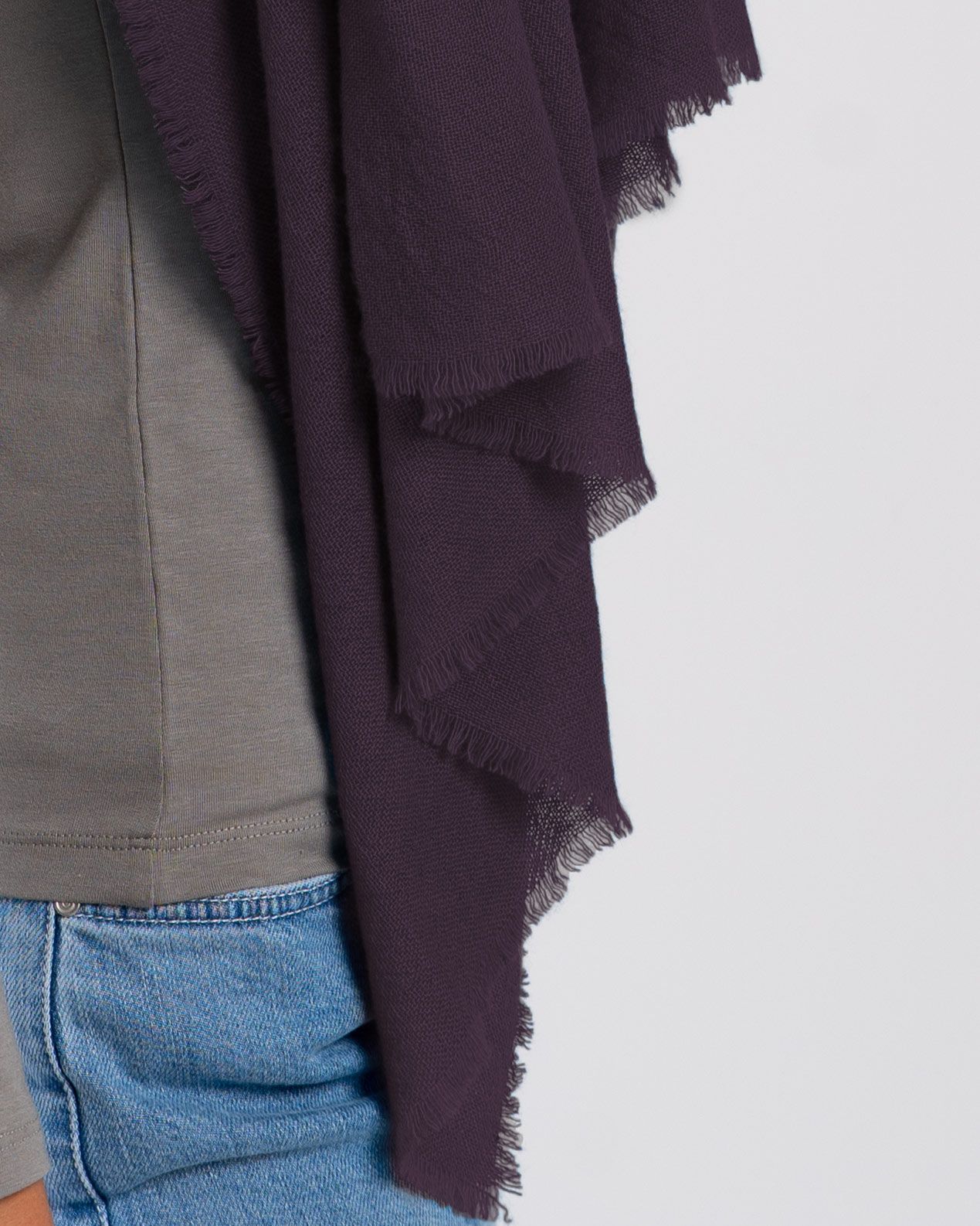 70049400SMGR-Cashmere-Gauze-Stole-Ecom-Smoked-Grape-Kettlewell-5.jpg