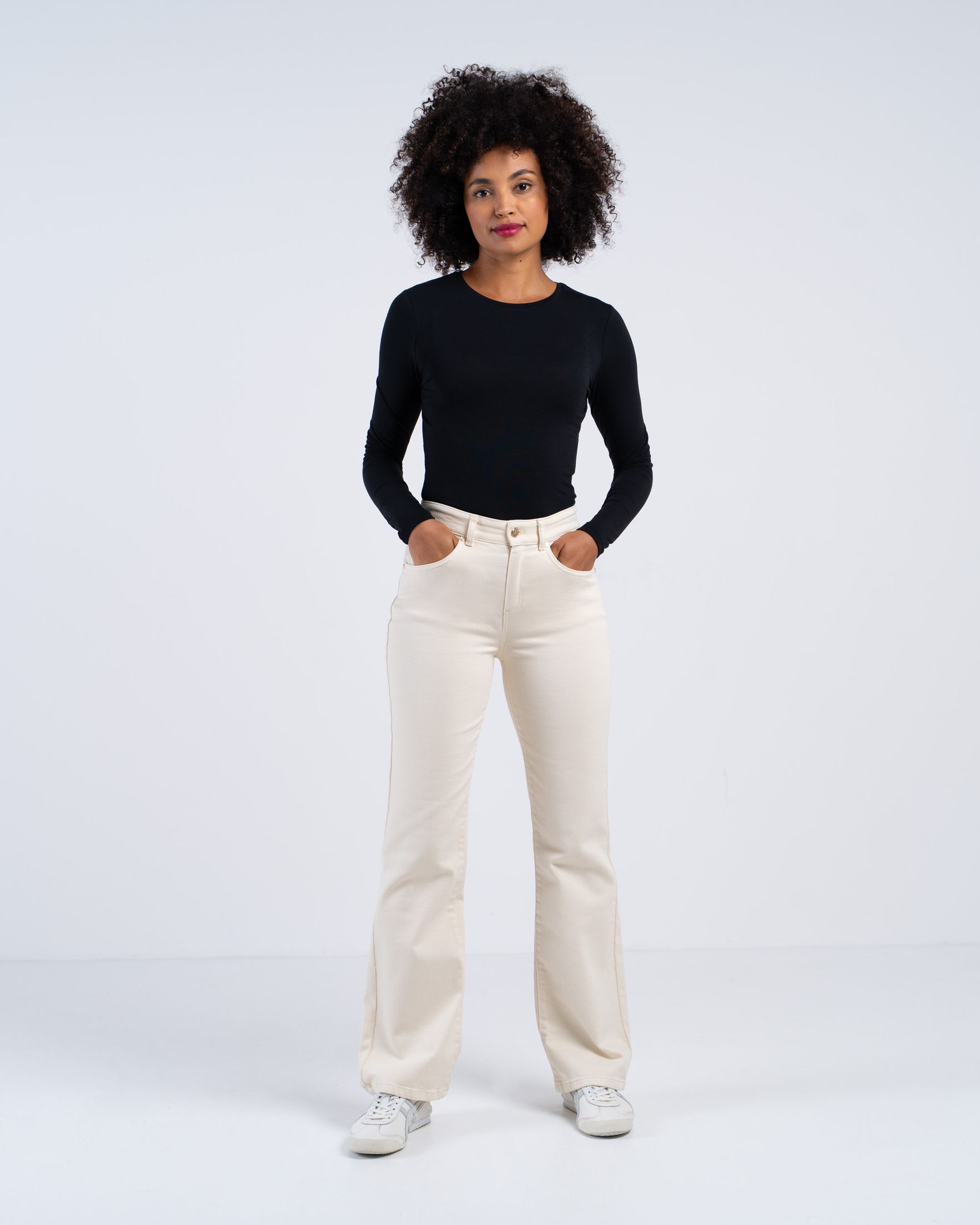 Darla Comfort Bootcut Jeans