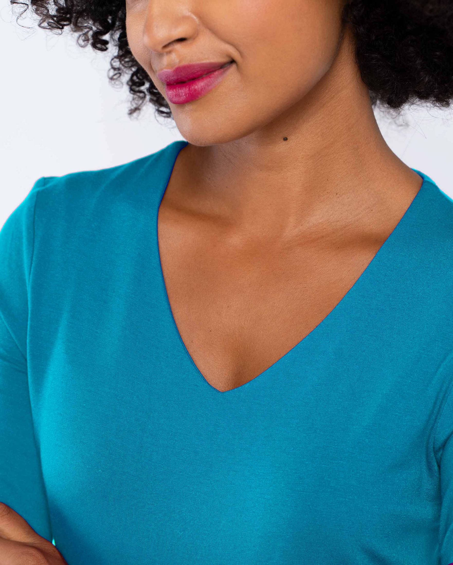 70130015LGOB-Double-Front-Long-Sleeve-V-Ecom-Detail-lagoon-blue-kettlewell-5.jpg