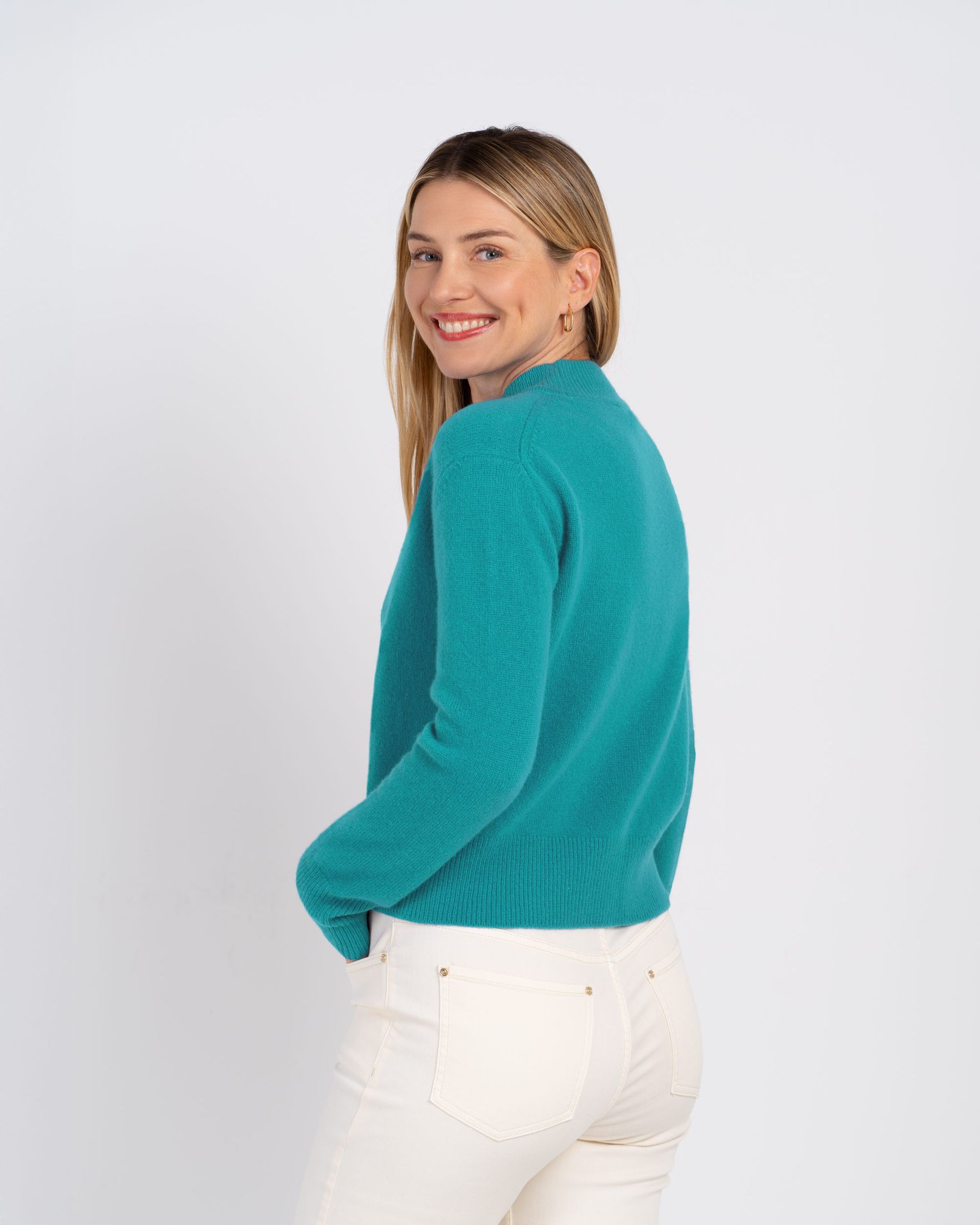 70104315AQMA-Tina-Sweater-ecom-side-Aquamarine-Kettlewell-2.jpg