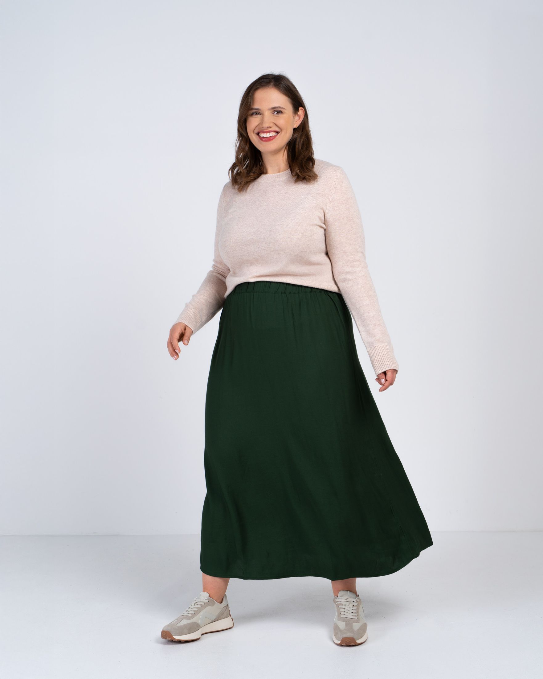 70110514IVYG-selena-skirt-ivy-green-ecom-front-kettlewell-2.jpg
