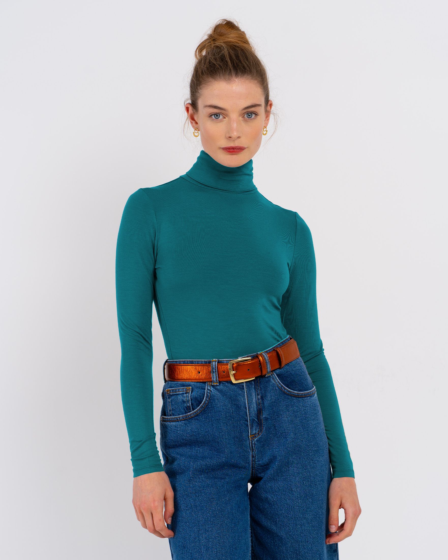 Silky Roll Neck