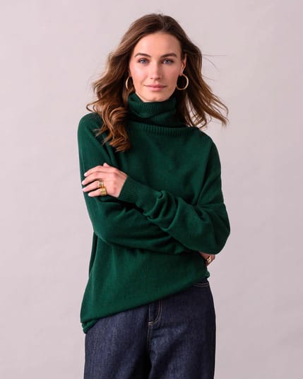 Celtic Geelong Slouch Roll Neck