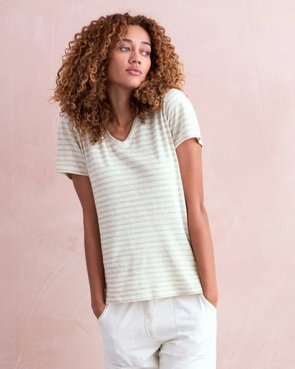 Celtic Linen Blend V Neck T-shirt