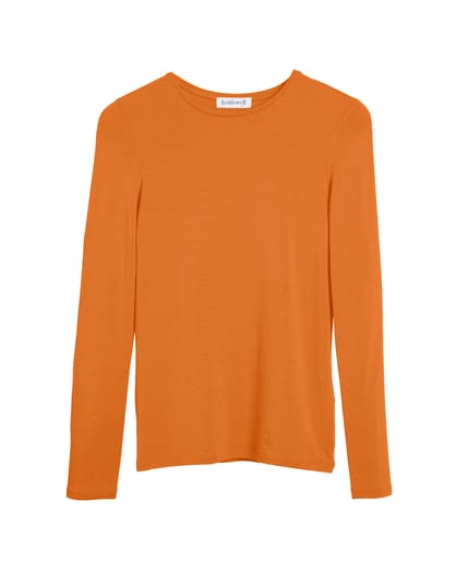 Silky Crew Neck