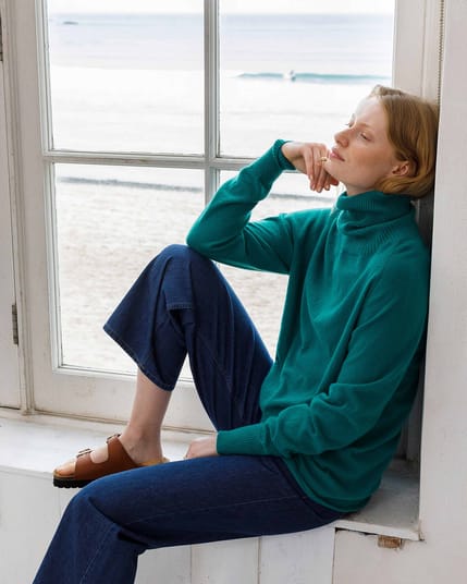 Celtic Geelong Slouch Roll Neck