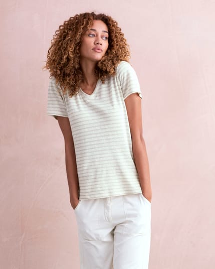 Celtic Linen Blend V Neck T-shirt