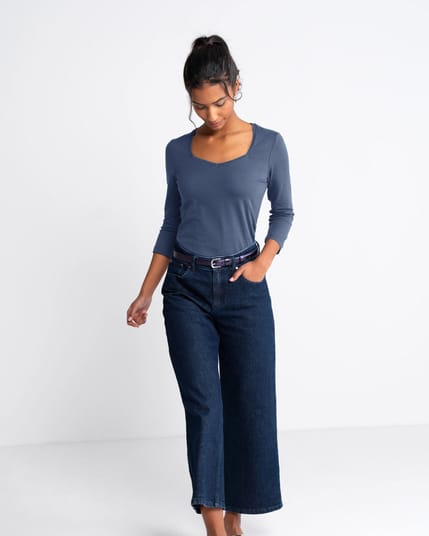 3/4 Sleeve Sweetheart Top