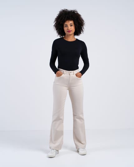 Darla Comfort Stretch Bootcut Jeans