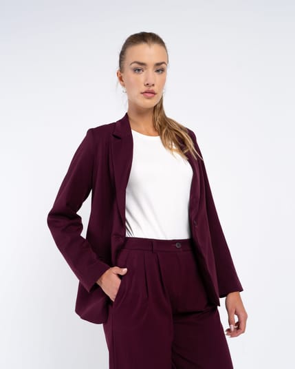 Izzy Blazer